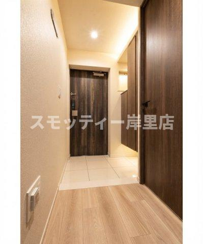 ザ・レジデンス寺田町駅前の玄関