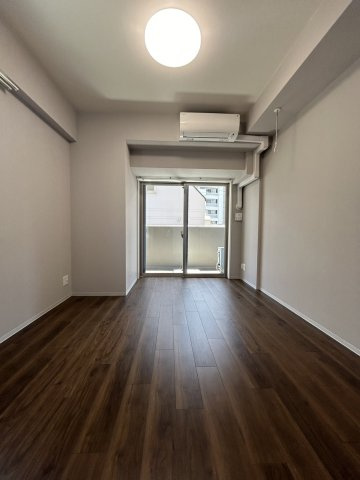 【寝室】アルファレガロ神戸元町