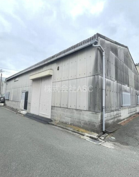 島泉貸倉庫の洋室