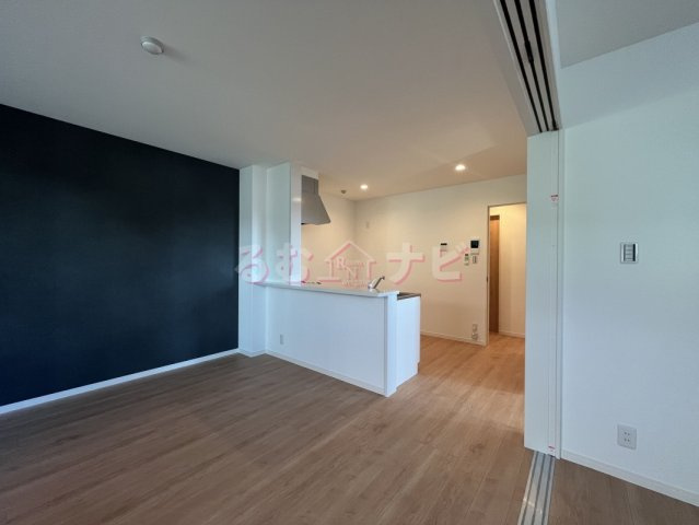 福岡市南区横手３丁目のアパートのエントランス
