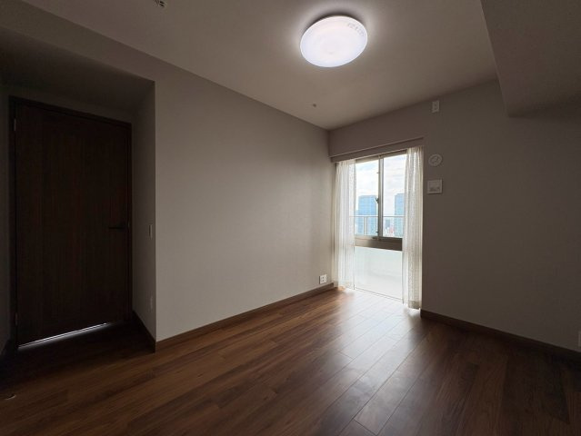グランドメゾン新梅田タワー THE CLUB RESIDENCEの寝室|洋室