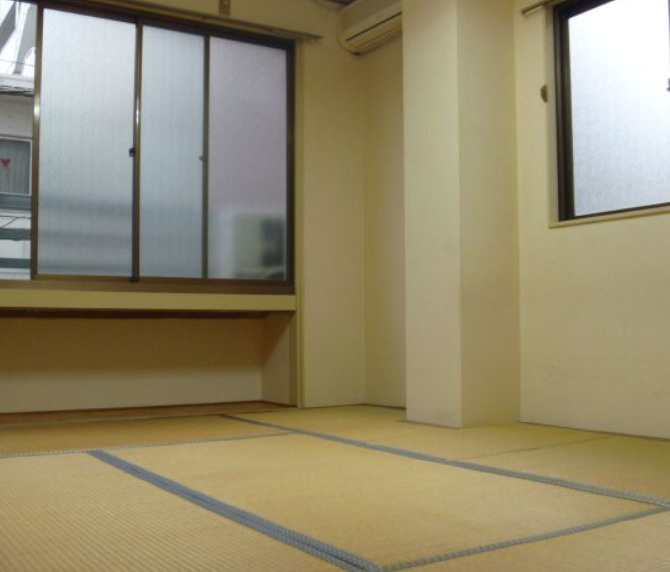 ＫＯＵビルの和室