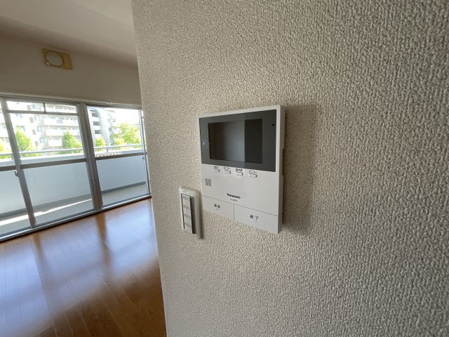 【セキュリティ】 | ダイヤカルムB棟 | モニタ付インターホンです