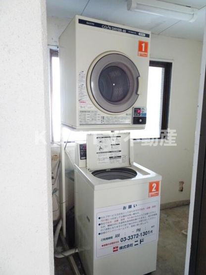 【その他】 | ハイタウン旗の台 | １階にコインランドリー有