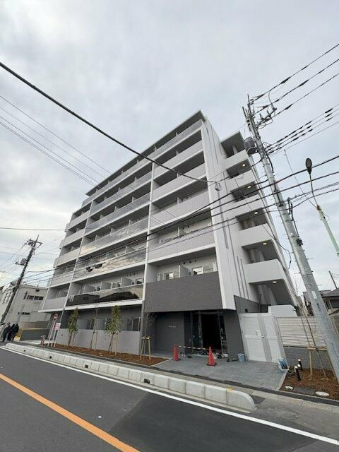 ＧＥＮＯＶＩＡ谷塚の外観