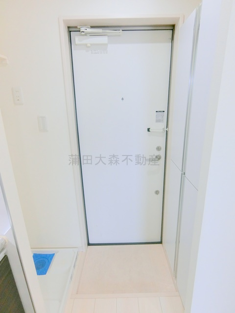 バロス大森の玄関
