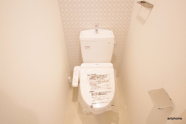 エスリード京橋セントラル　仲介手数料無料のトイレ