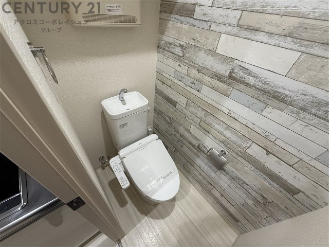 ウォシュレット付きのトイレです♪