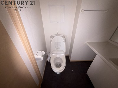 ウォシュレット付きのトイレです♪