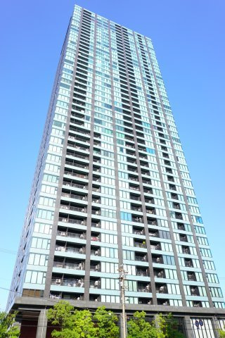 シティタワー大阪天満ザ・リバー＆パークスの外観