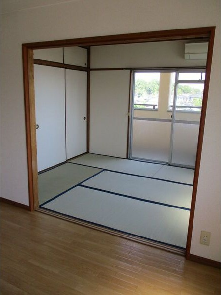 向が丘ハイツの和室