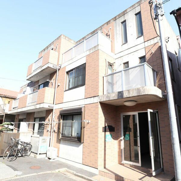 ハウス松の外観