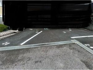 Villa元屋敷の駐車場