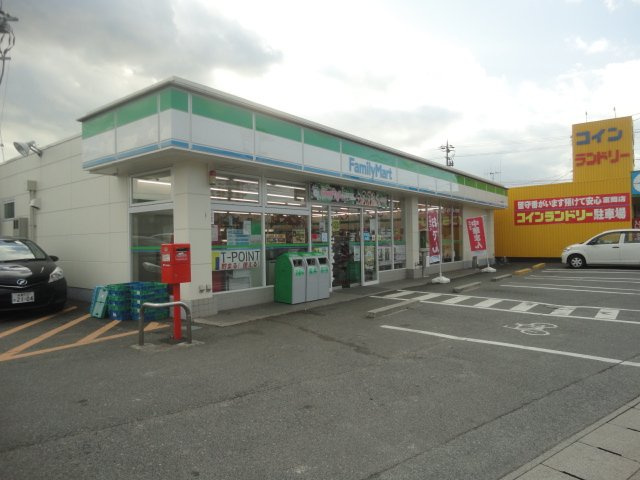 コンチェルト笠岡Ｂの周辺|ファミリーマート笠岡富岡店（コンビニ）まで410ｍ