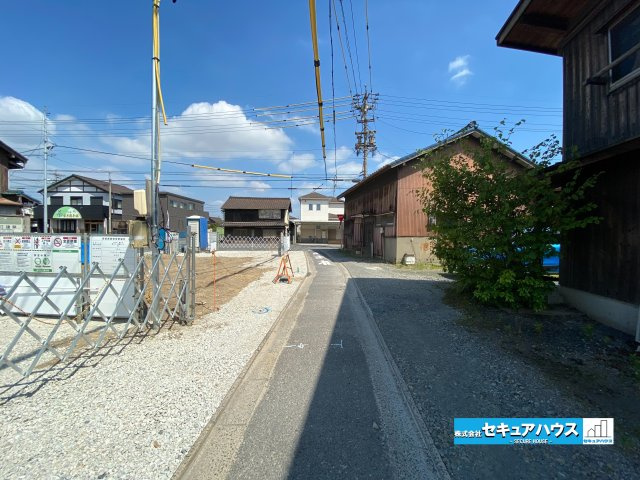 【同施工物件ご案内可能】東海市養父町南堀畑　全2棟の前面道路含む現地写真|事前予約にて現地ご見学いただけます！お気軽にお問い合わせください♪
■株式会社　セキュアハウス■
住宅ローンに強く、知識、経験豊富なスタッフ在籍
お客様に寄り添い、ご成約後もサポート致します。