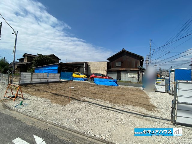 【同施工物件ご案内可能】東海市養父町南堀畑　全2棟の前面道路含む現地写真|事前予約にて現地ご見学いただけます！お気軽にお問い合わせください♪
■株式会社　セキュアハウス■
住宅ローンに強く、知識、経験豊富なスタッフ在籍
お客様に寄り添い、ご成約後もサポート致します。　　　　