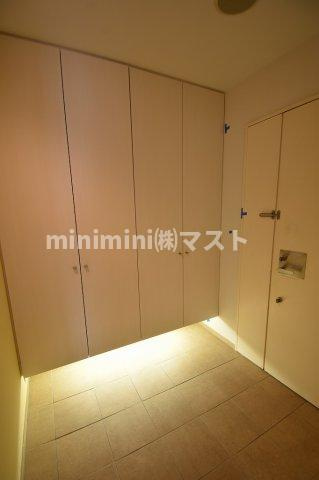 アーバネックス淀屋橋の玄関