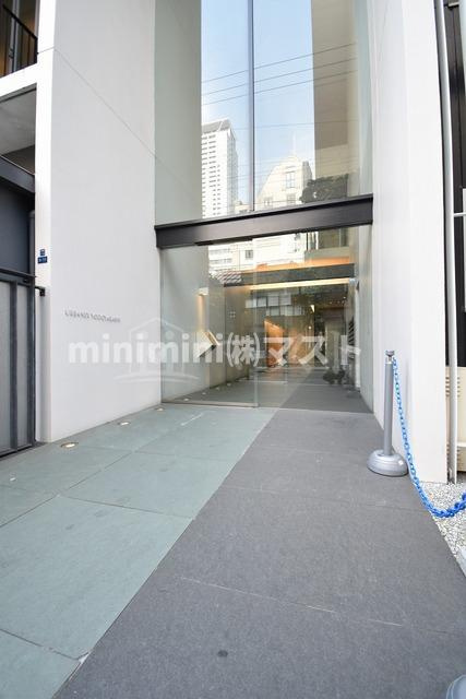 アーバネックス淀屋橋のエントランス