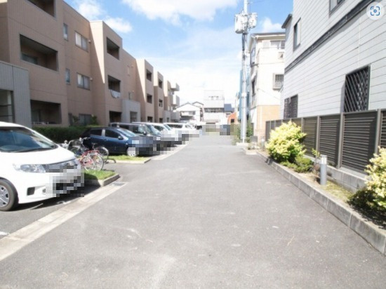 【駐車場】 | グランシャリオ