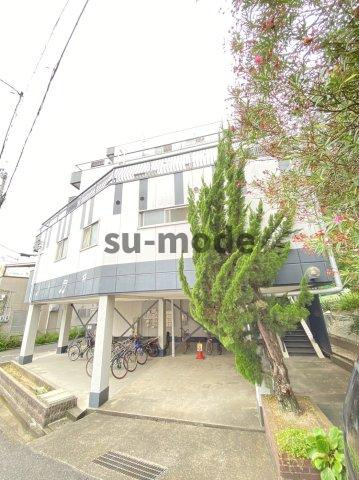 山崎第3マンションの外観
