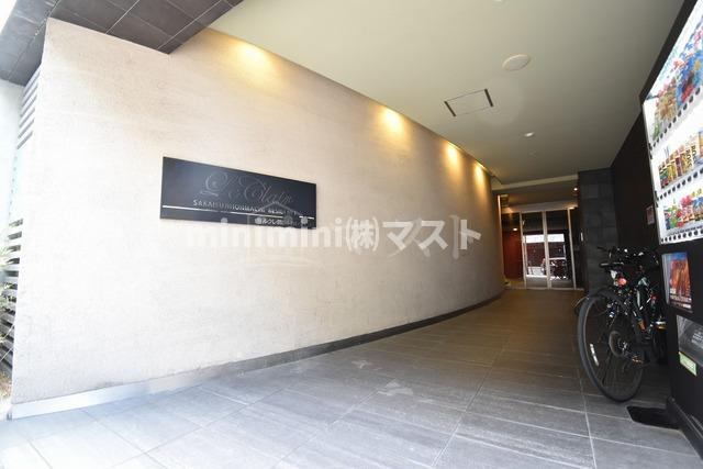 ルクレ堺筋本町レジデンスのエントランス