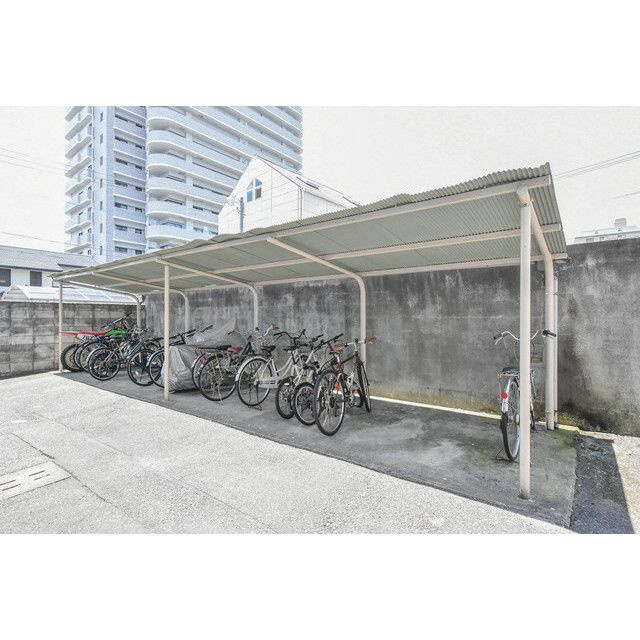セキレイマンション久留米のその他共用部分|駐輪場に自転車も停められます♪