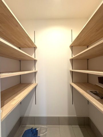 Slow Living in Hayama. 暮らしに、葉山の余白を。の収納