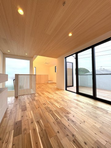 Slow Living in Hayama. 暮らしに、葉山の余白を。の居間・リビング