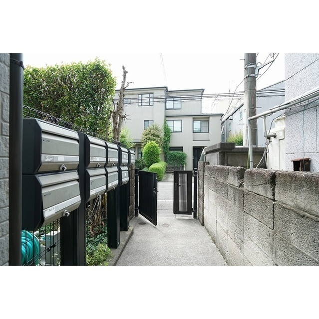 セードルＭのエントランス