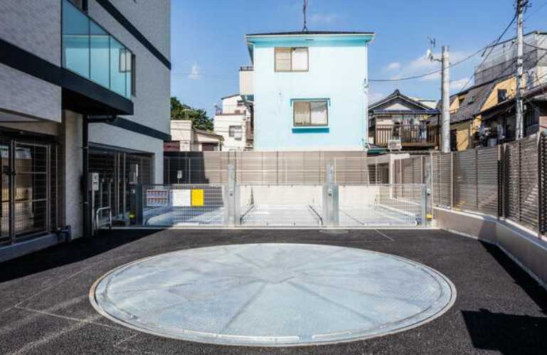 ザ・パークハビオ三軒茶屋　ペット相談可　楽器相談可　オートロックの駐車場