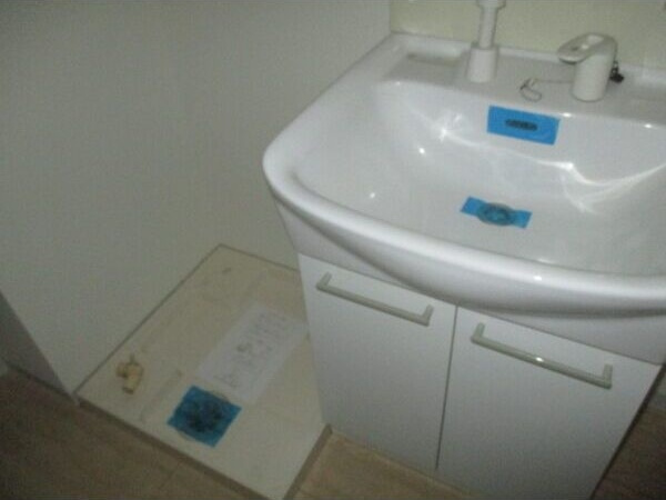 レジディア久屋大通Ⅱの洗面所
