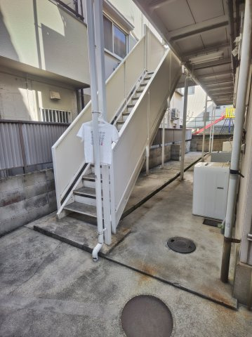 ネヤクレストのロビー|建物の内部です