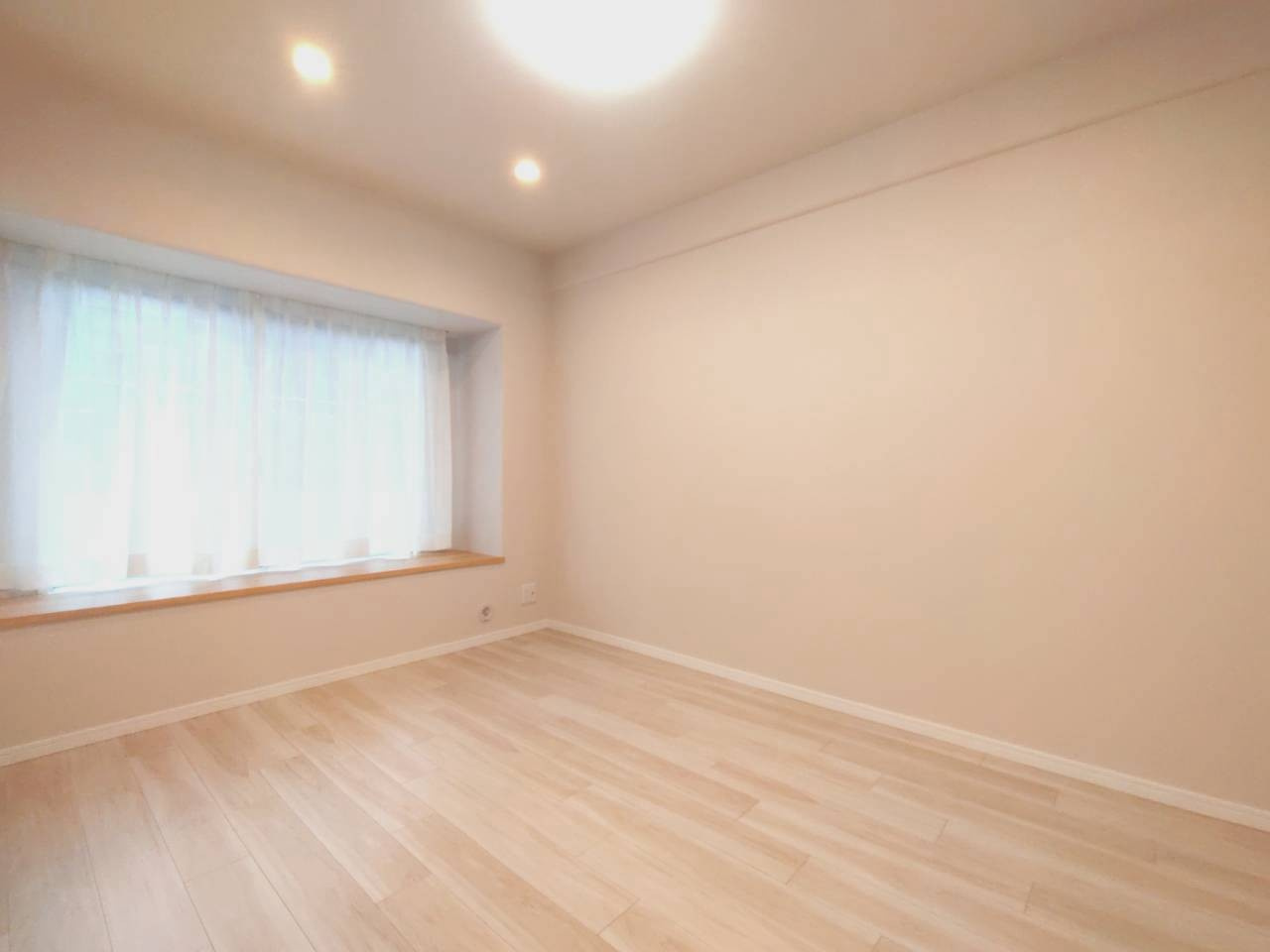 令和８年７月リノベーション済◆近鉄京都線「伏見」駅徒歩８分◆全居室収納付き◆サングレール・アペックスの洋室|洋室