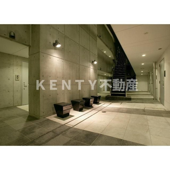 【ロビー】 | イプセ蒲田ＷＥＳＴ | 建物の内部です