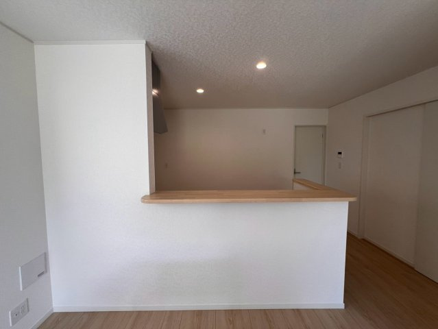南城市知念安座真　第2のキッチン|対面キッチン
