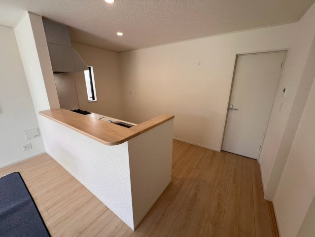 南城市知念安座真　第2のキッチン|対面キッチン