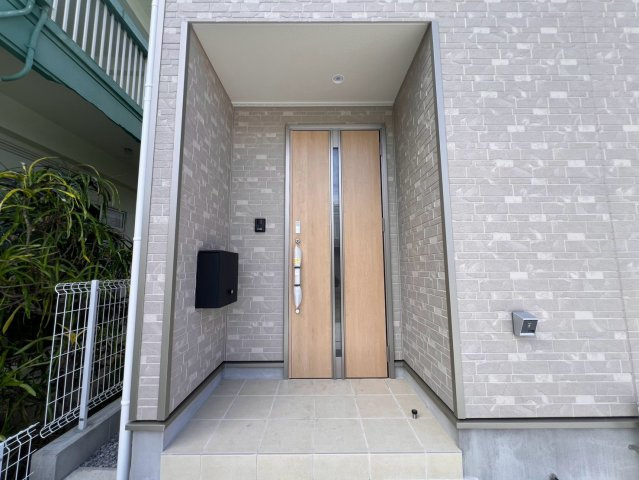 南城市知念安座真　第2の玄関|玄関