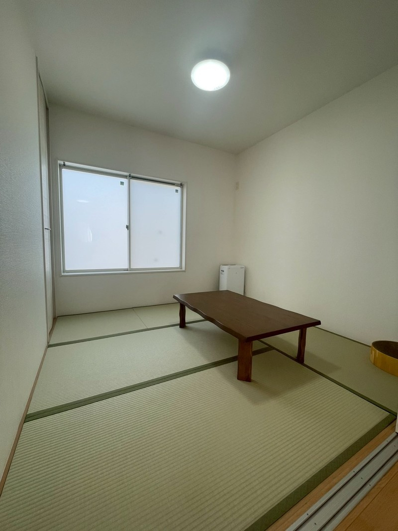 糸満市潮崎町3丁目中古戸建の和室