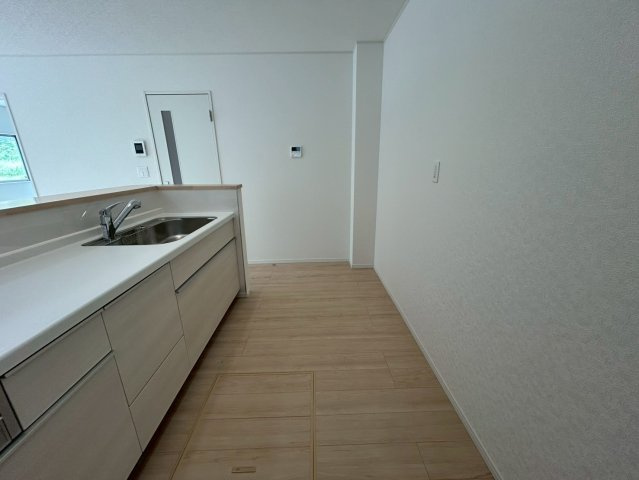 糸満市座波第3　1号棟のキッチン