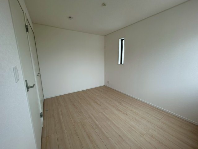 糸満市座波第3　1号棟の洋室