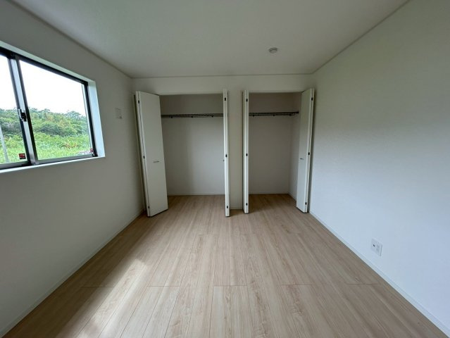 糸満市座波第3　1号棟の洋室