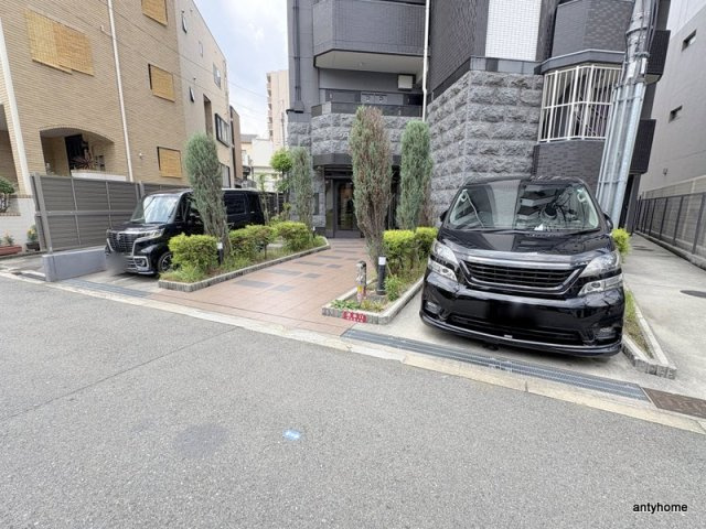 プレサンス大阪福島レシェンテ 仲介手数料無料の駐車場