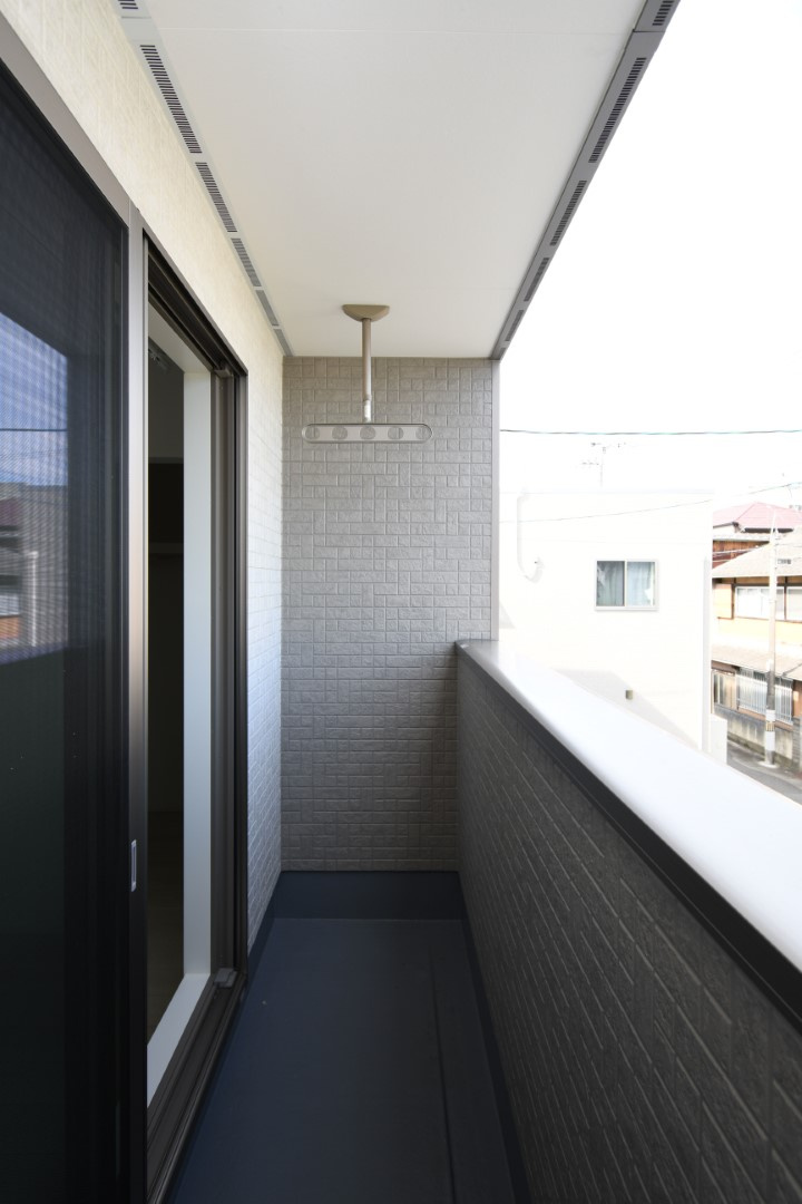 ☆選べる家具プレゼント☆別府町④　新築戸建のバルコニー