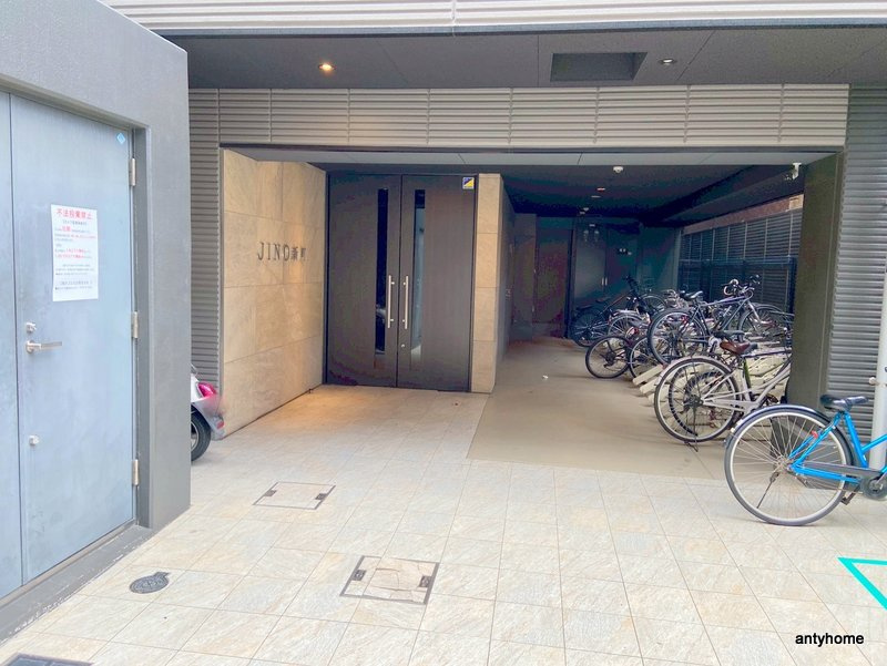 JINO新町　仲介手数料無料のエントランス