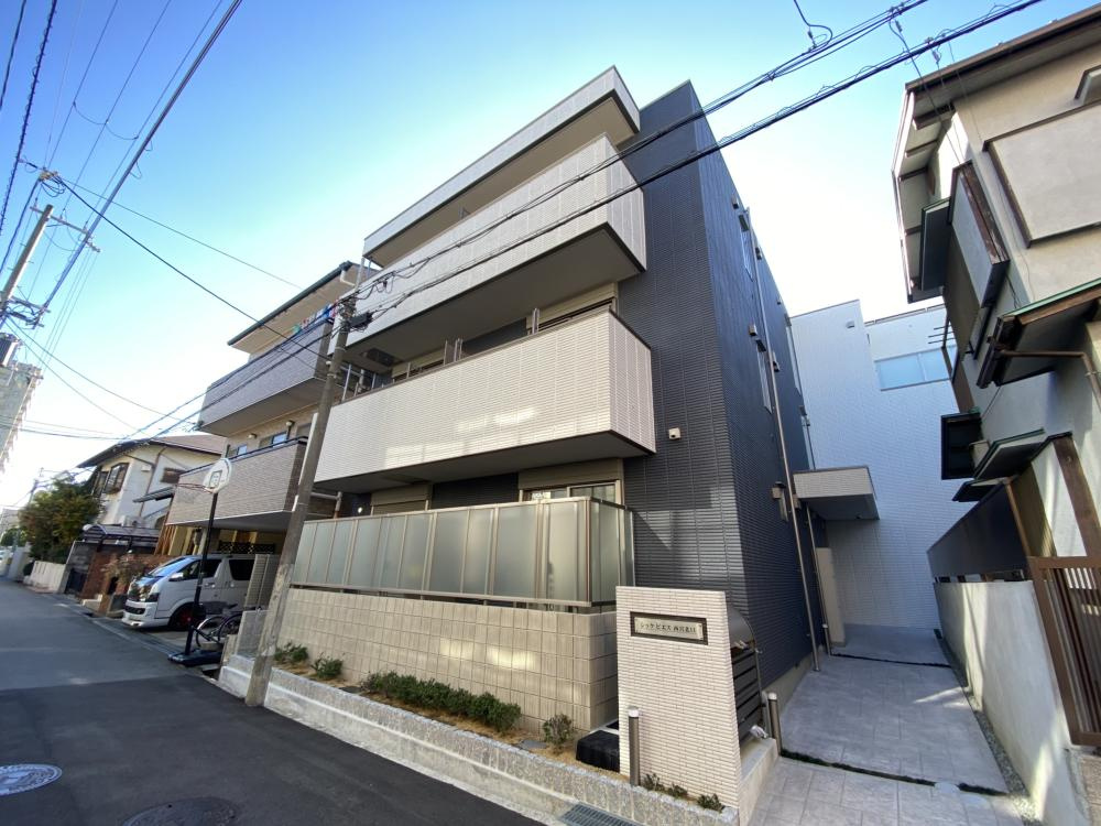 ChicPiece西宮北口の外観