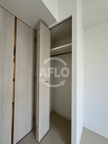 エスレジデンス新大阪リデントの収納|S-RESIDENCE新大阪Ridente　クローゼット