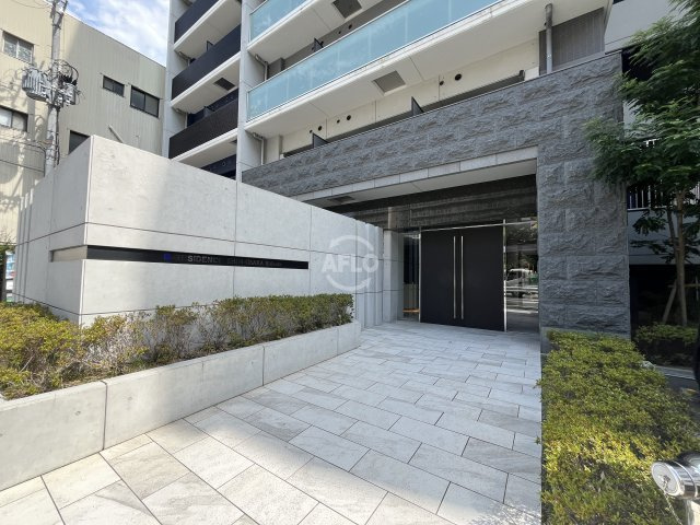 エスレジデンス新大阪リデントのエントランス|S-RESIDENCE新大阪Ridente　エントランス