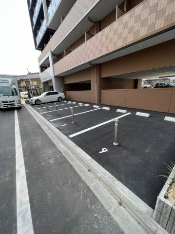 ファステート東別院シュプール　名古屋市賃貸　仲介手数料無料の駐車場