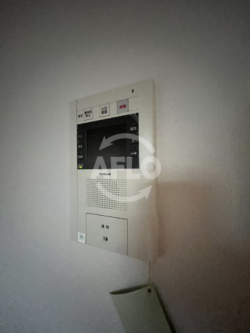 ダブルジービー江坂のセキュリティ|WGB江坂　モニター付きインターホン