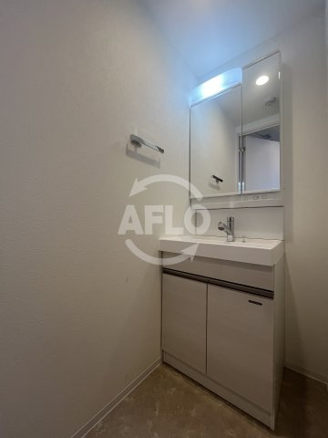 アドバンス大阪ルアナの独立洗面台|洗面台